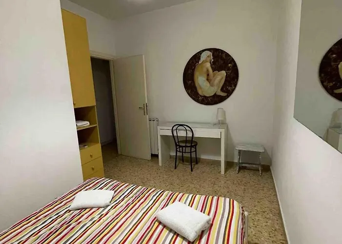 Three Bedroom With A View In Monti
