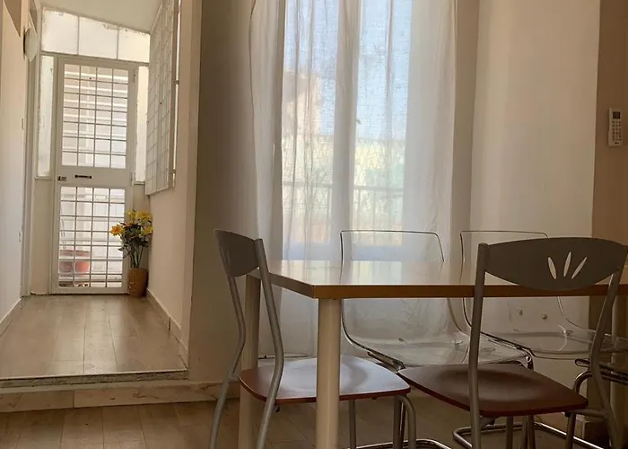 Appartamento Three Bedroom With A View In Monti Roma